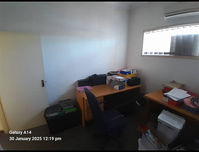 328M² OFFICE FOR SALE IN BO-DORP